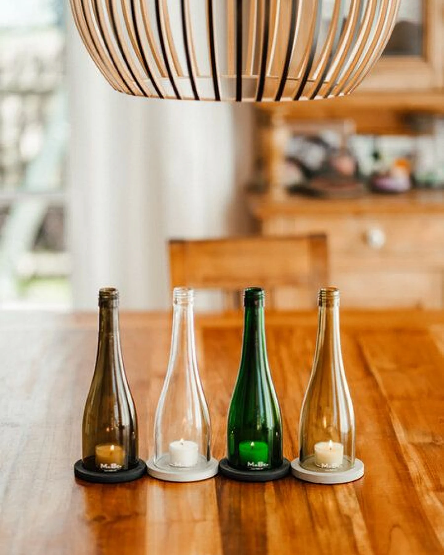 MaBe Wein Windlicht passend für jeden Tisch, Sideboard, Tresen - egal ob innen oder außen – Ansicht 2