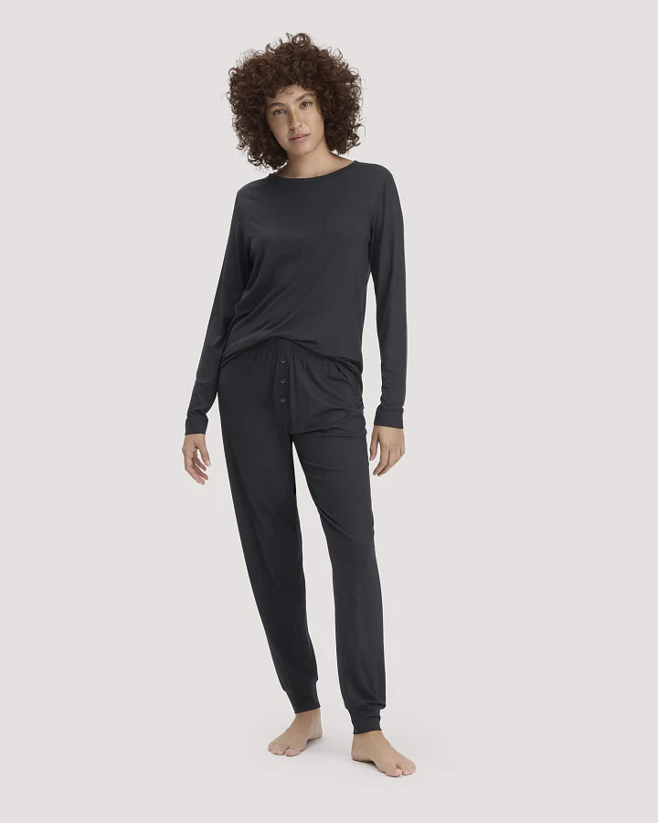 hessnatur Damen Pyjama PURE FLOW aus TENCEL™ Modal - schwarz - Größe 34