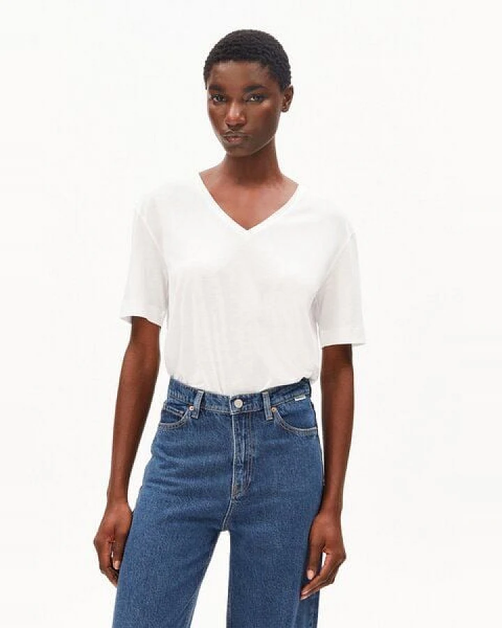 ARMEDANGELS V-NECK Damen T-Shirt aus TENCEL Lyocell Mix