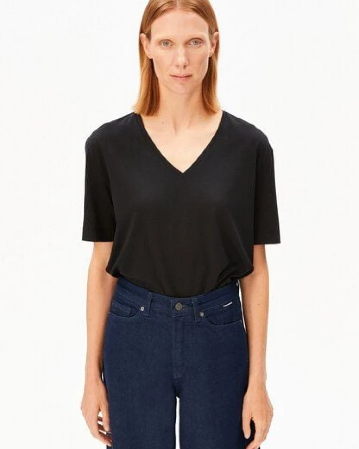 Schwarz