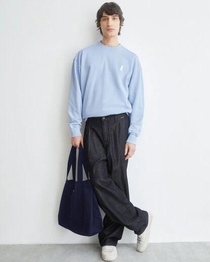 Blau