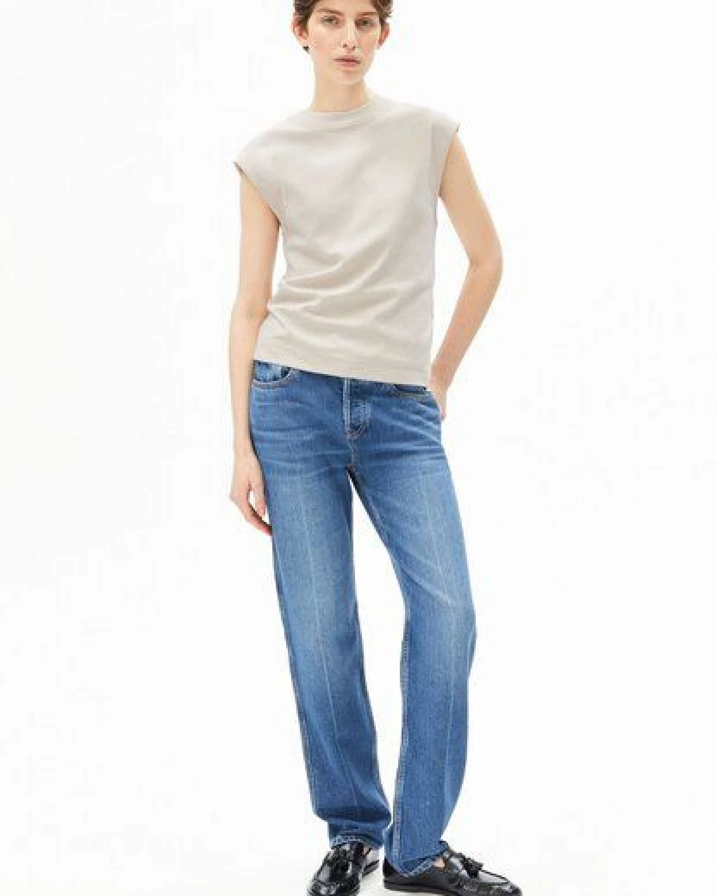 ARMEDANGELS UN-WASTED Damen Top aus recyceltem Baumwoll Mix – Ansicht 4