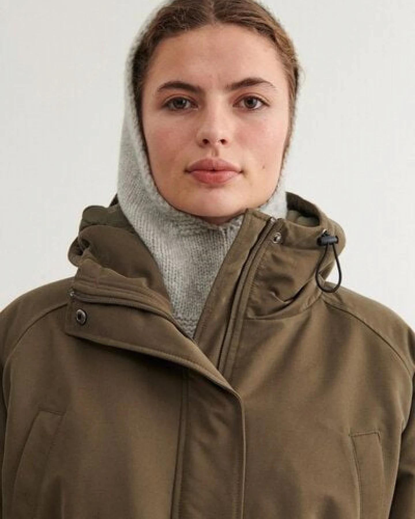 Basic Apparel Blanche Balaclava aus 100% Wolle – Ansicht 3