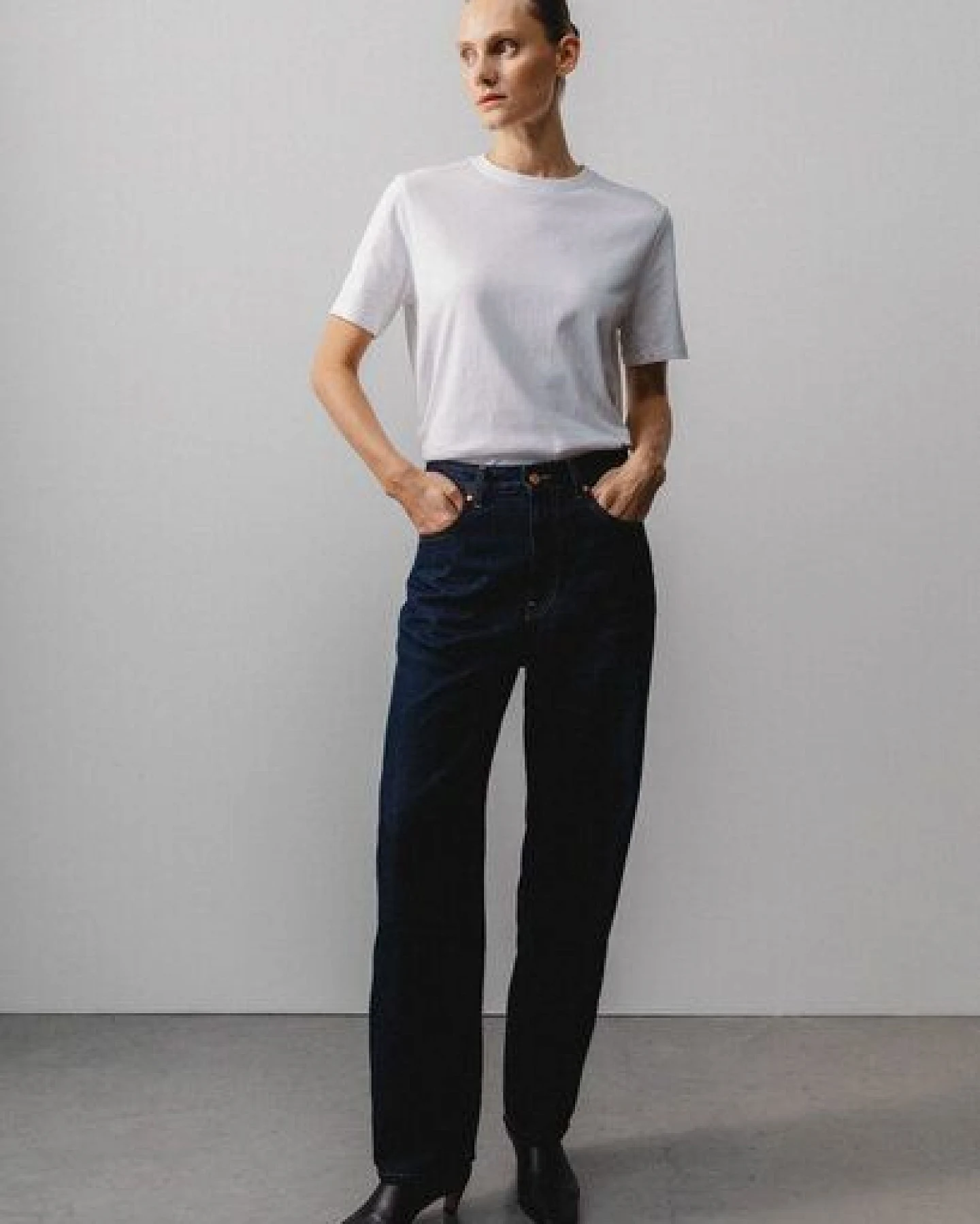 MUD Jeans Damen Jeans BROOKE High Barrell mit recycelter Baumwolle – Ansicht 2