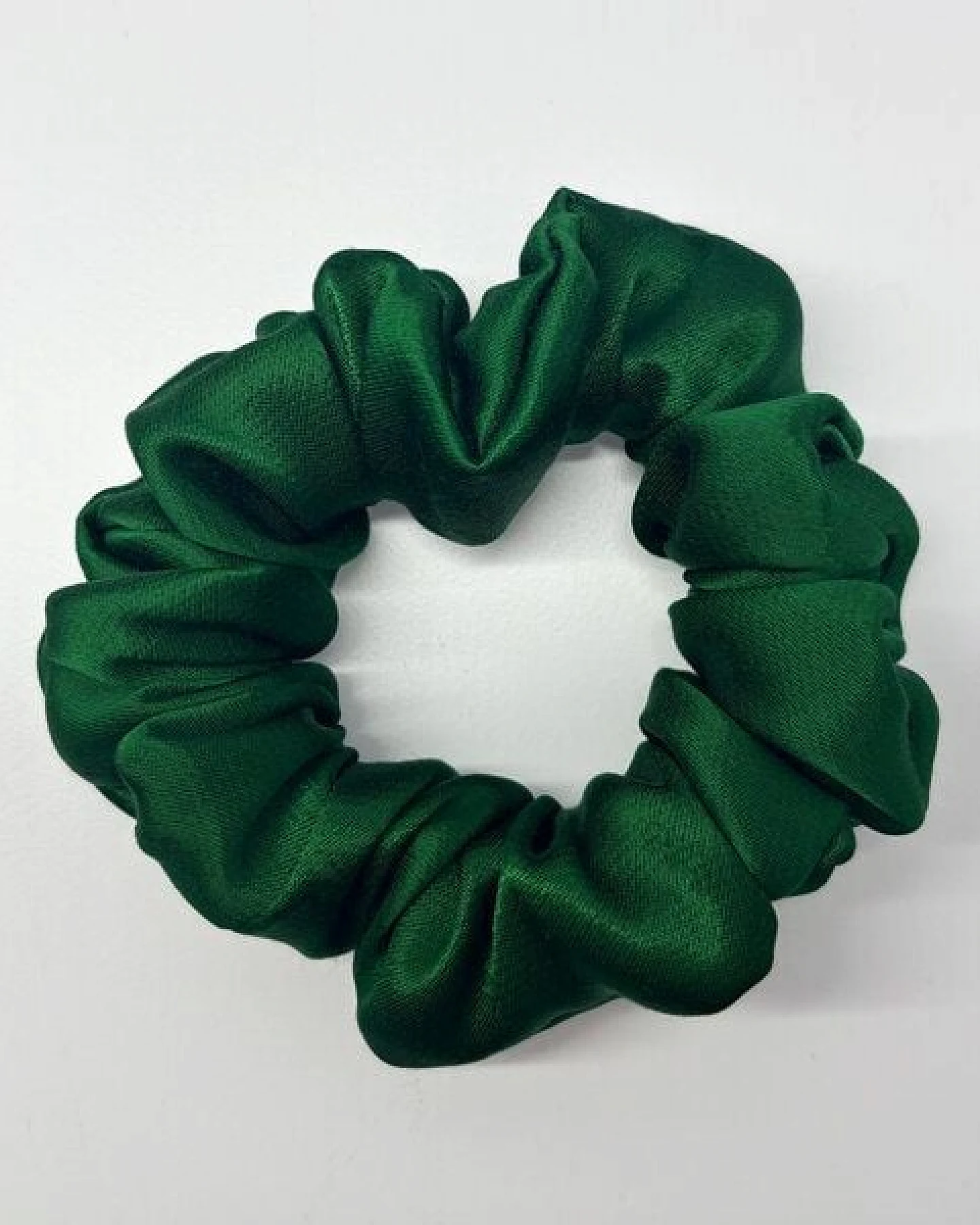 NOE Scrunchie aus Viskose-Satin – Ansicht 4