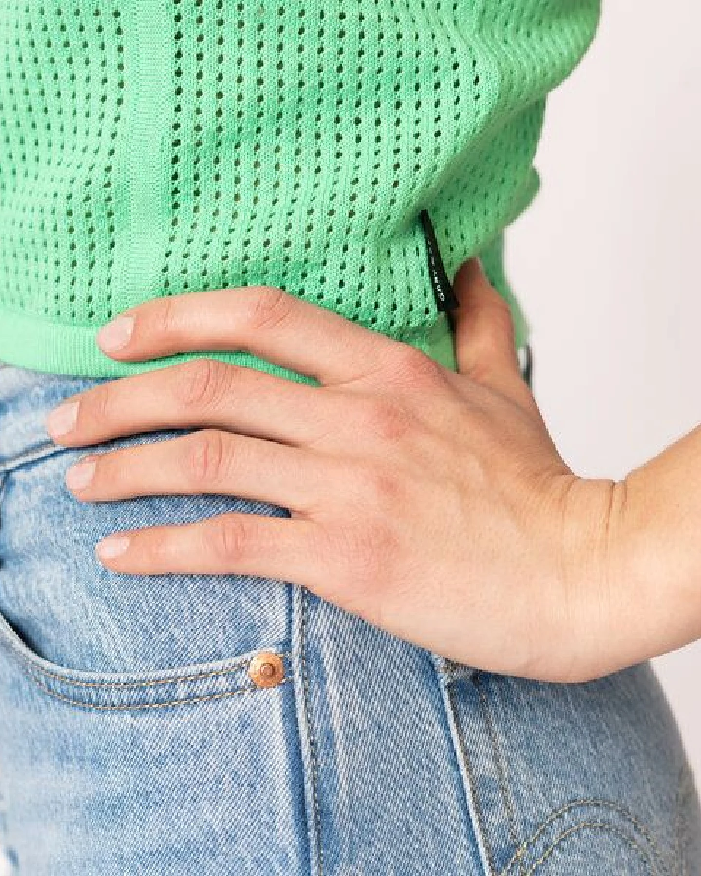 GARY MASH Gestricktes cropped Top Rosita aus Biobaumwolle – Ansicht 3