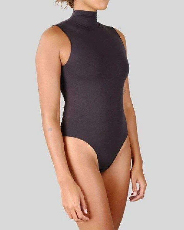 Swedish Stockings Body Idun aus Q-NOVA®-Garn
