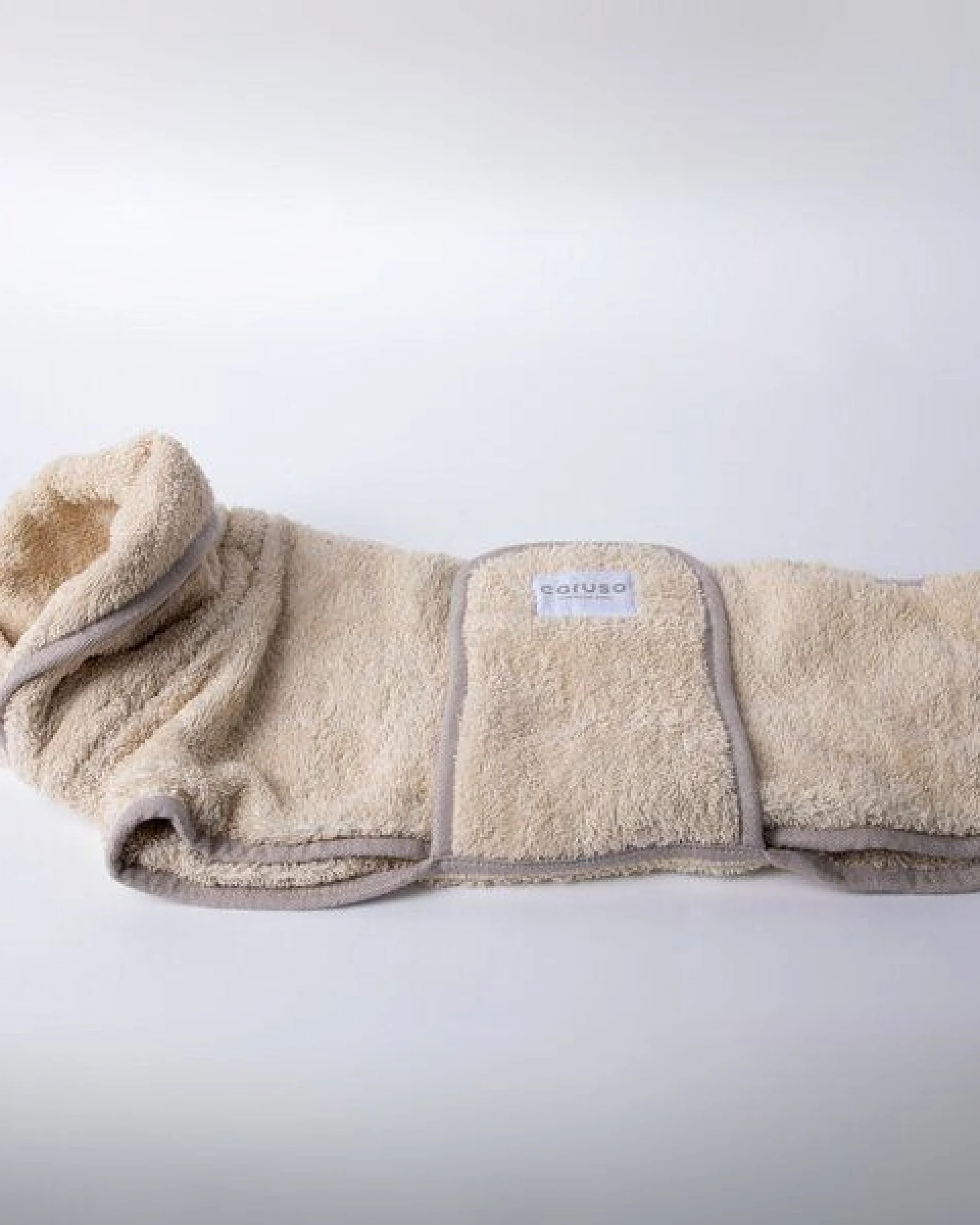 Caruso Conscious Pet Supply Hundebademantel - Beige - doppellagig und saugstark - Bio-Baumwoll-Mix – Ansicht 2