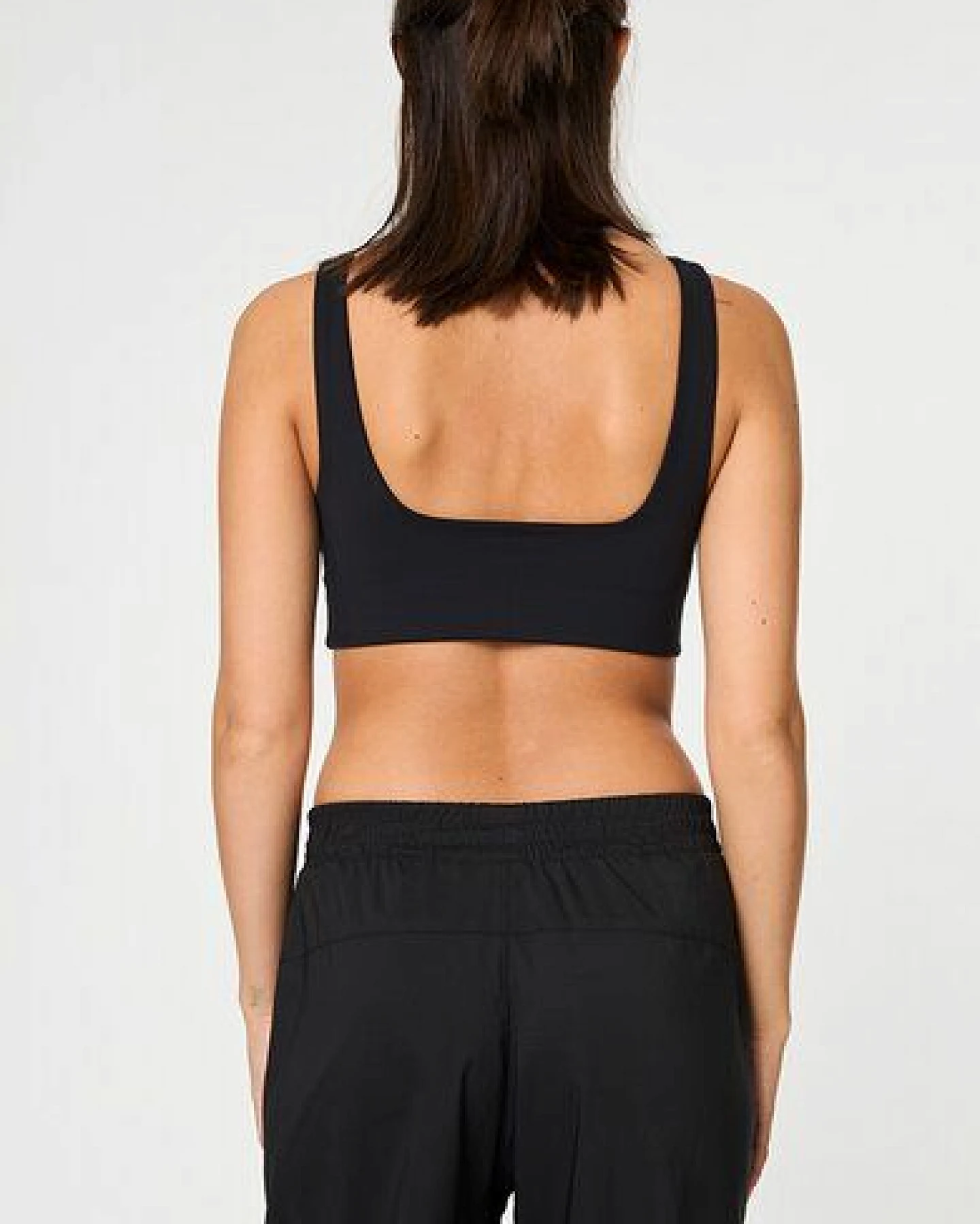 Girlfriend Collective Damen Sport-BH Schwarz „Tommy" aus recyceltem Plastik – Ansicht 2