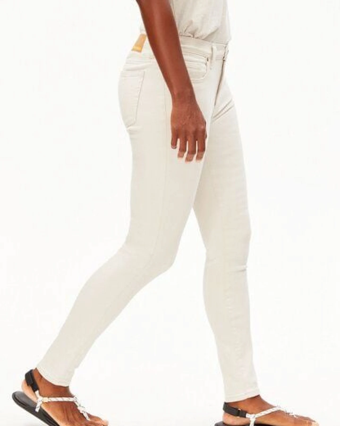 ARMEDANGELS TILLAA Damen Bio-Baumwoll-Mix X-Stretch – Ansicht 4