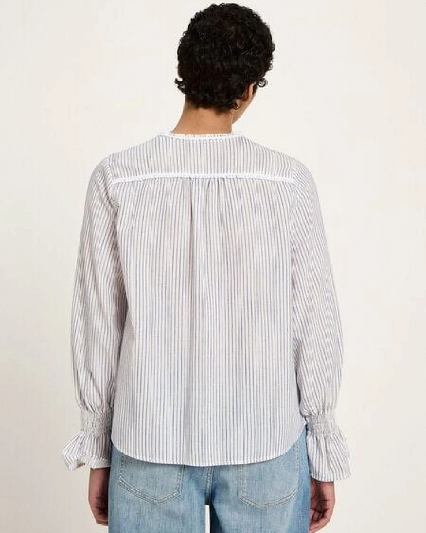 LANIUS Bluse mit Spitze (GOTS) aus Bio-Baumwolle, ECOVERO und Leinen – Ansicht 4