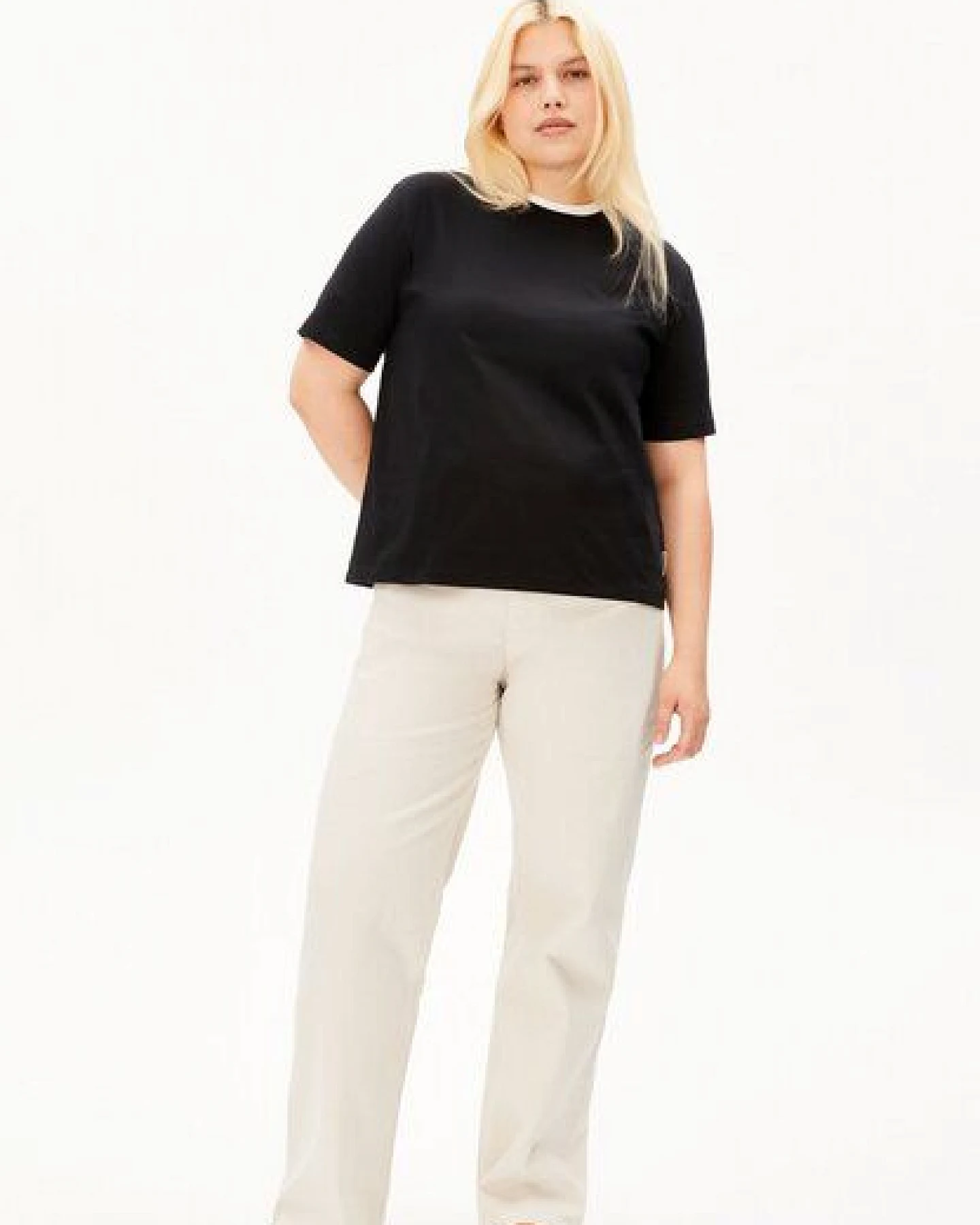 ARMEDANGELS LUALAA Damen T-Shirt aus Bio-Baumwolle – Ansicht 4