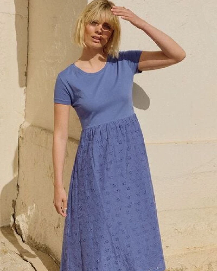 Blau