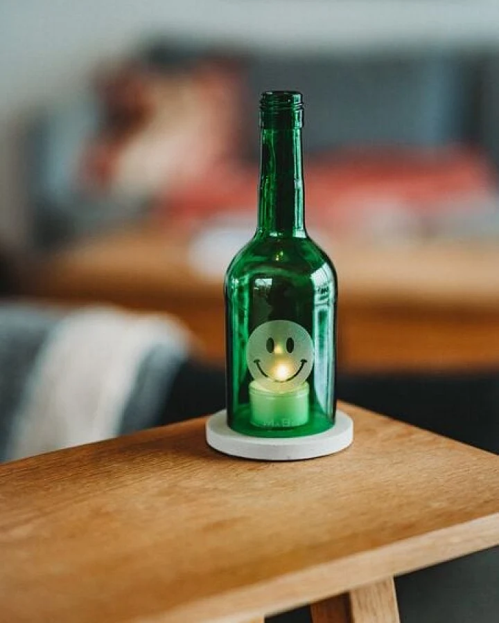 MaBe GOOD vibes only - Windlicht Upcycling mit einem Lächeln