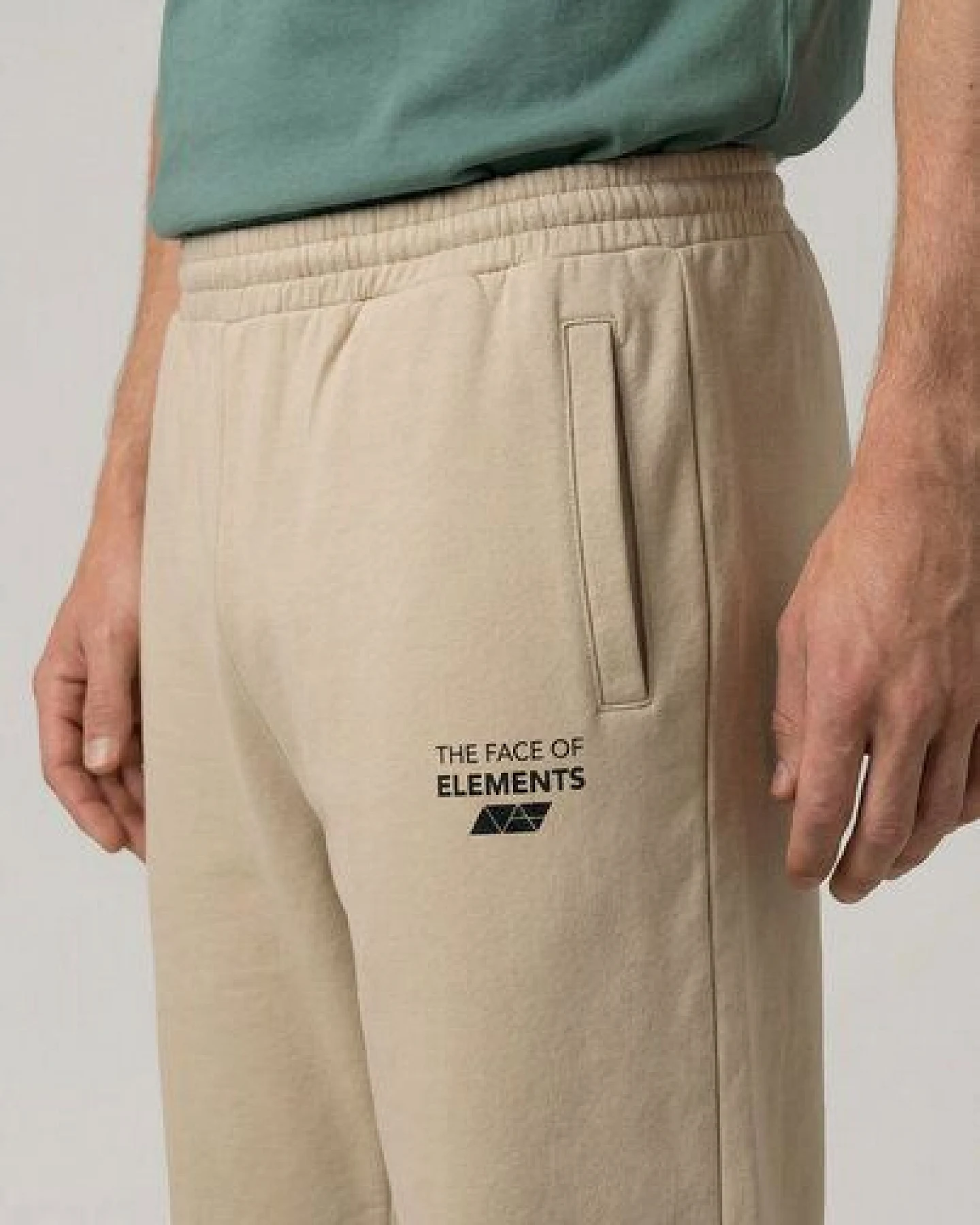THE FACE OF ELEMENTS ESSENTIAL - RELAXED FIT SWEATPANT AUS 100% BIO-BAUMWOLLE – Ansicht 2