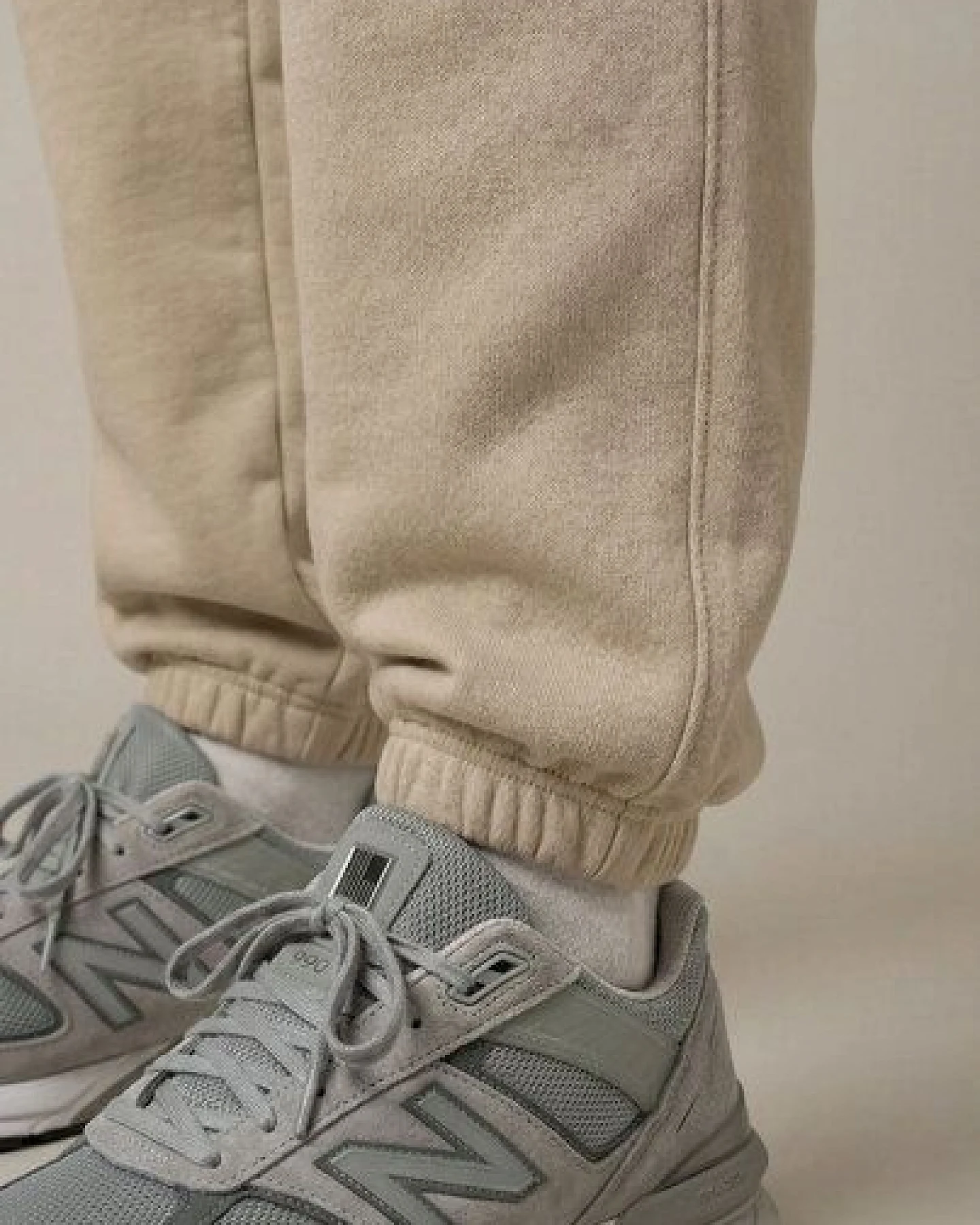 THE FACE OF ELEMENTS ESSENTIAL - RELAXED FIT SWEATPANT AUS 100% BIO-BAUMWOLLE – Ansicht 4