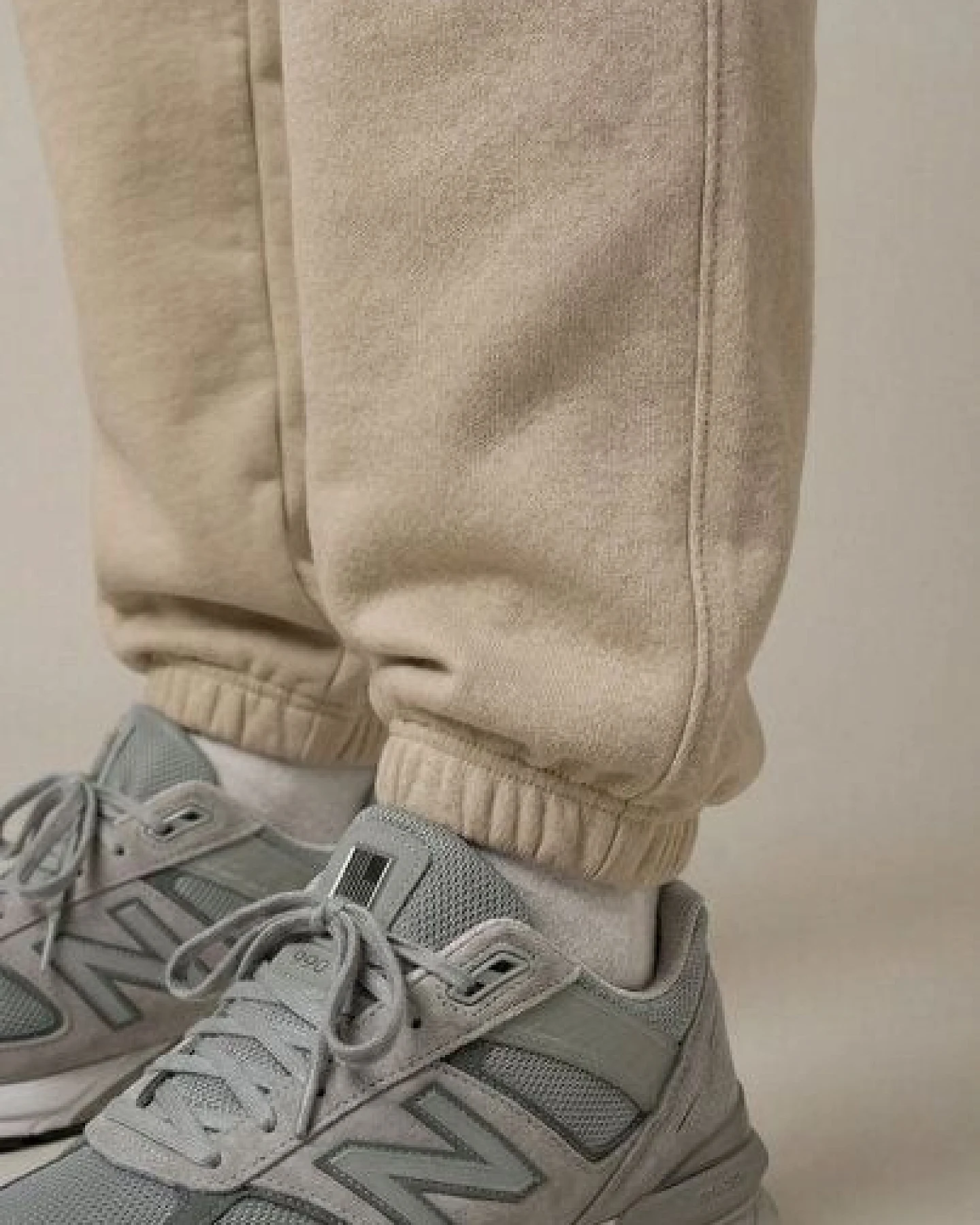 THE FACE OF ELEMENTS ESSENTIAL - RELAXED FIT SWEATPANT AUS 100% BIO-BAUMWOLLE – Ansicht 4