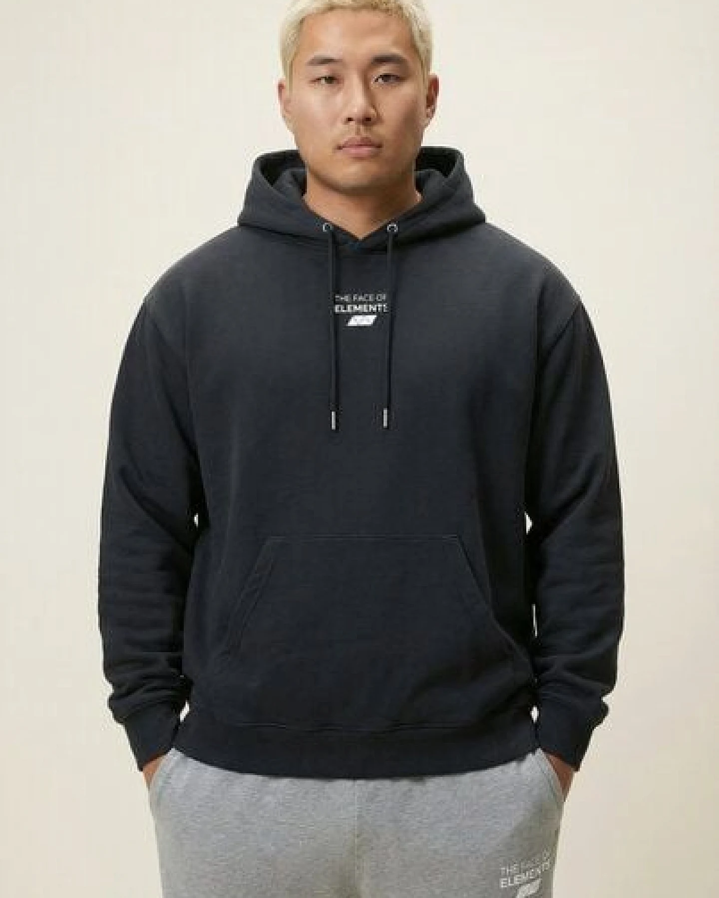THE FACE OF ELEMENTS ESSENTIAL - REGULAR FIT HOODIE AUS 100% BIO-BAUMWOLLE – Ansicht 3