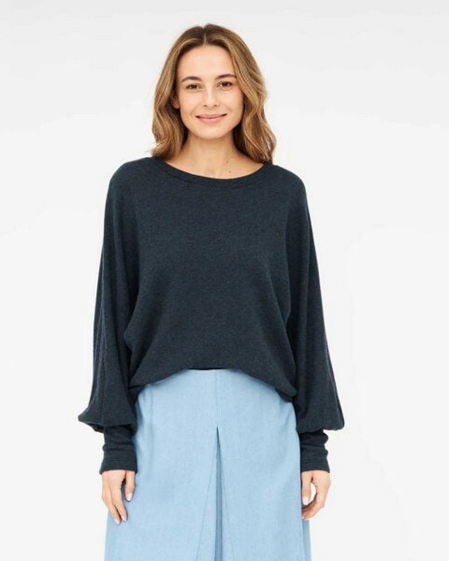 WiDDA berlin Pullover BOXI petrol aus recycelter Wolle – Ansicht 2