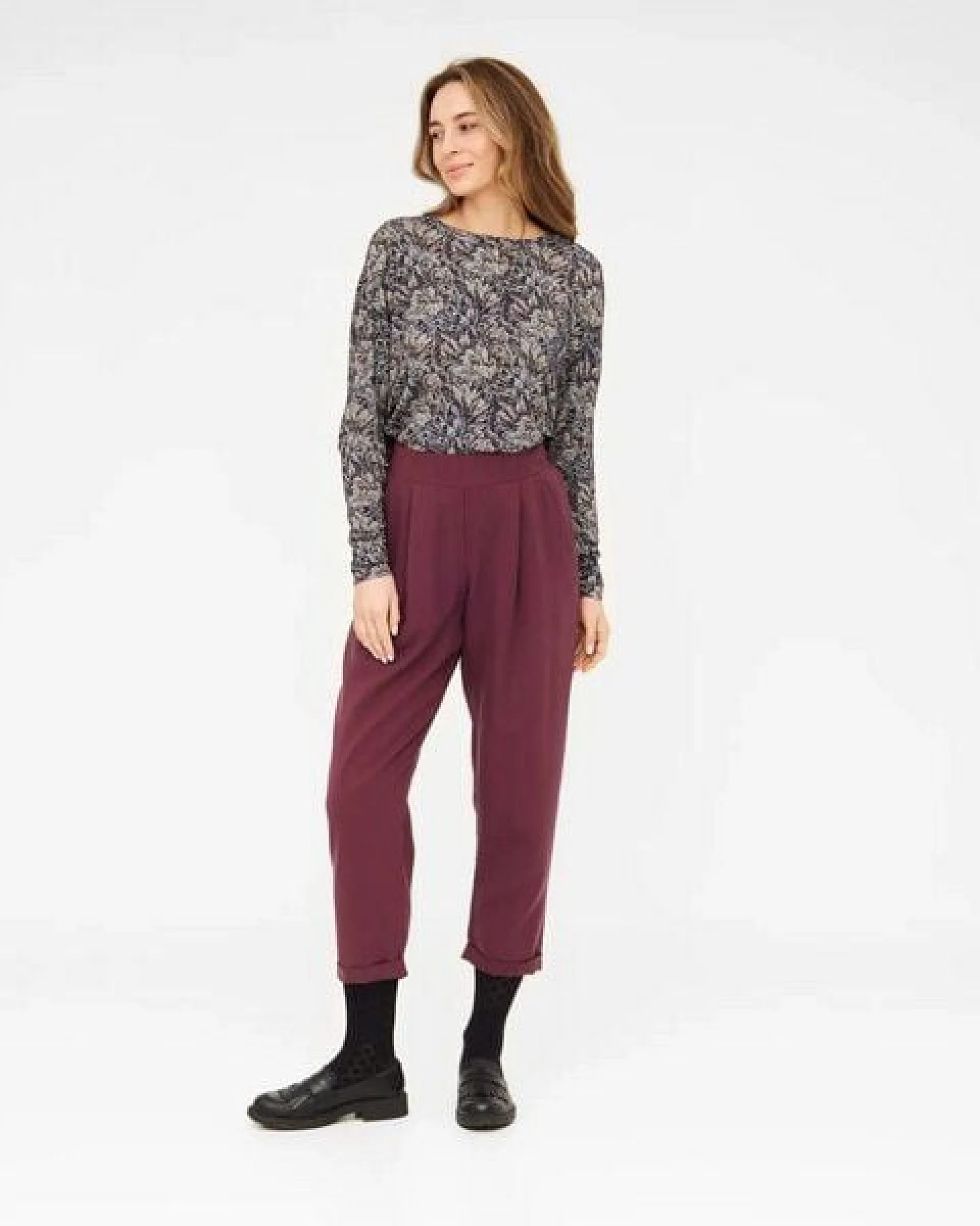 WiDDA berlin Bundfaltenhose JUPP beere aus ECOVERO® – Ansicht 2