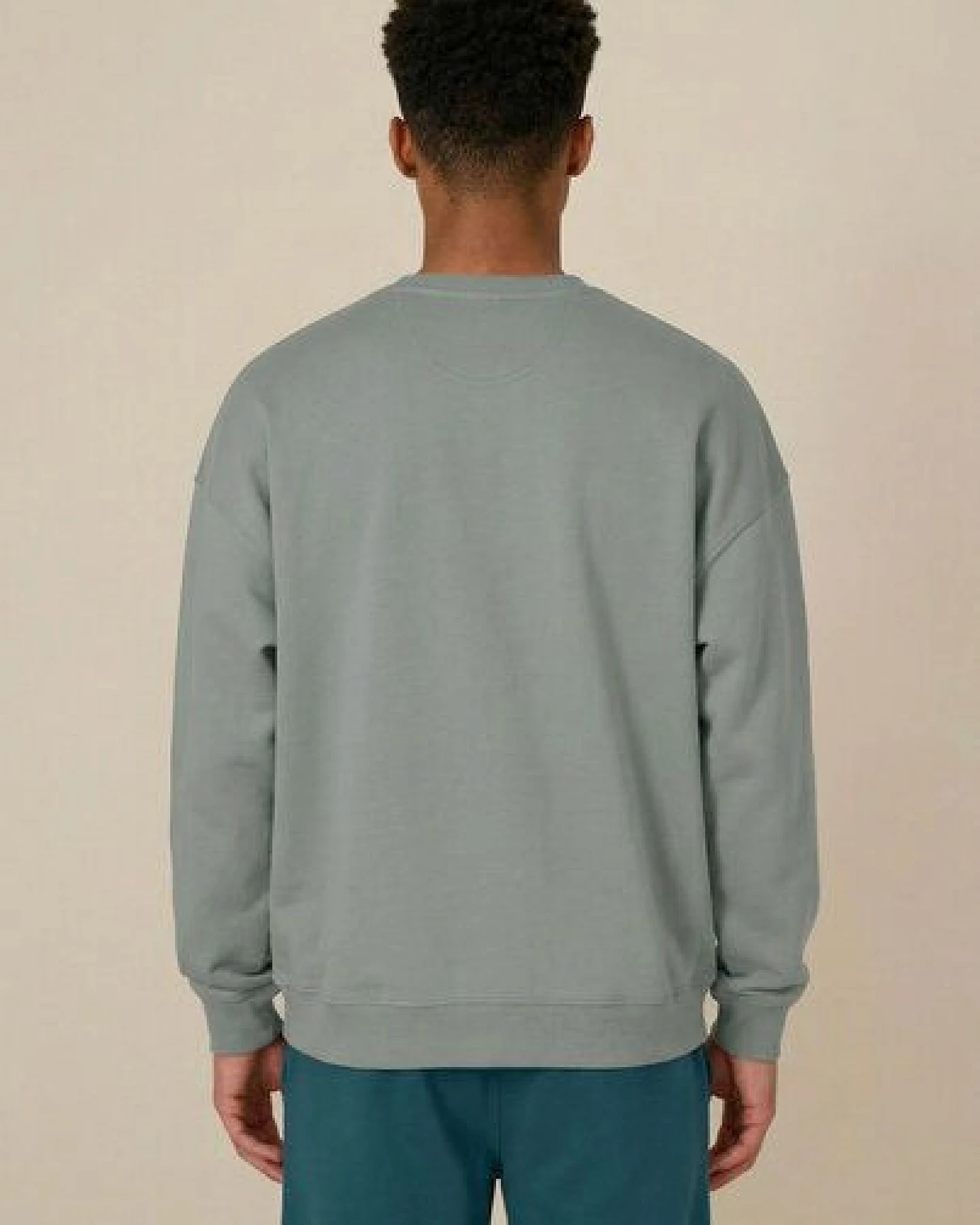 THE FACE OF ELEMENTS BEYOND ESCAPISM - RELAXED FIT SWEATSHIRT AUS 100% BIO-BAUMWOLLE – Ansicht 2