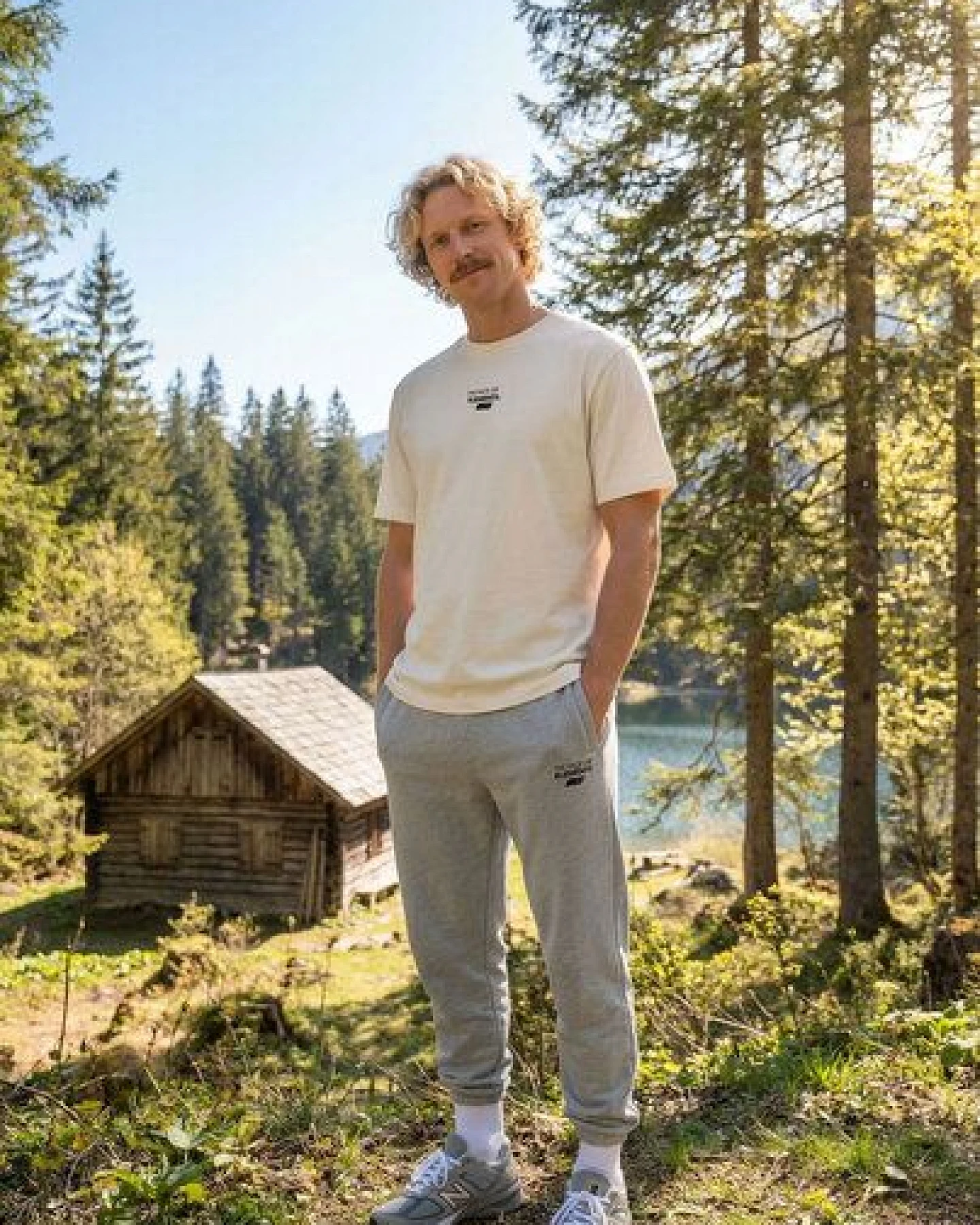 THE FACE OF ELEMENTS ESSENTIAL - RELAXED FIT T-SHIRT AUS 100% BIO-BAUMWOLLE – Ansicht 3
