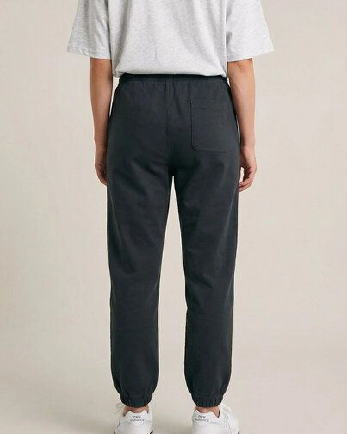 THE FACE OF ELEMENTS ESSENTIAL - RELAXED FIT SWEATPANT AUS BIO-BAUMWOLLE – Ansicht 2