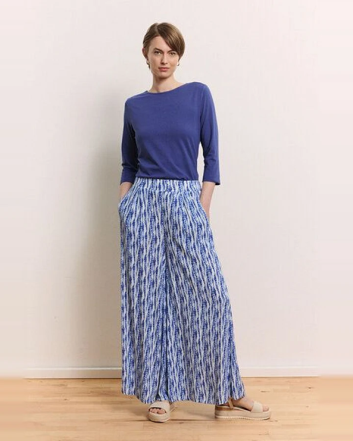 Blau