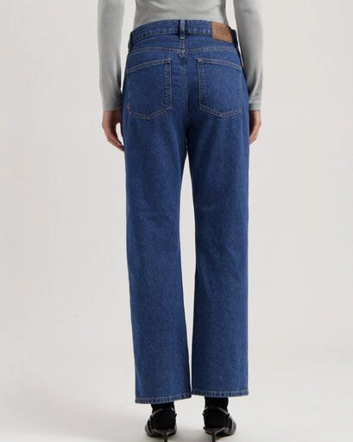 MUD Jeans Damen Jeans "Emma Low Loose - Medium Stone" – Ansicht 2