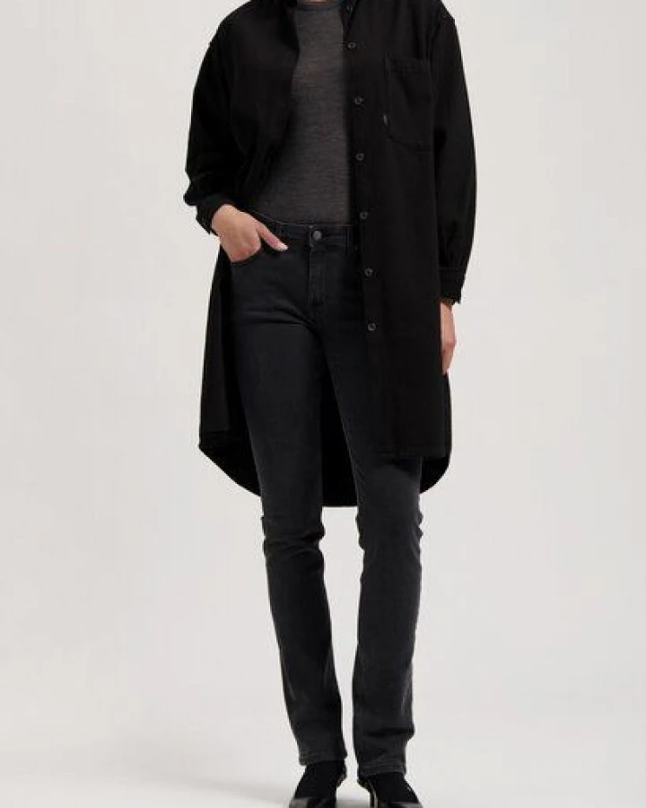 MUD Jeans Damen Jeans "Ella Denim Dress - BlackDip"