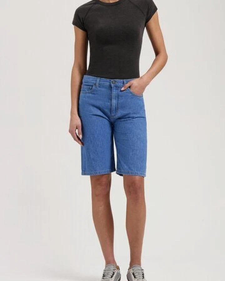 MUD Jeans Damen Shorts "Suzy Mid Short - Medium Stone"