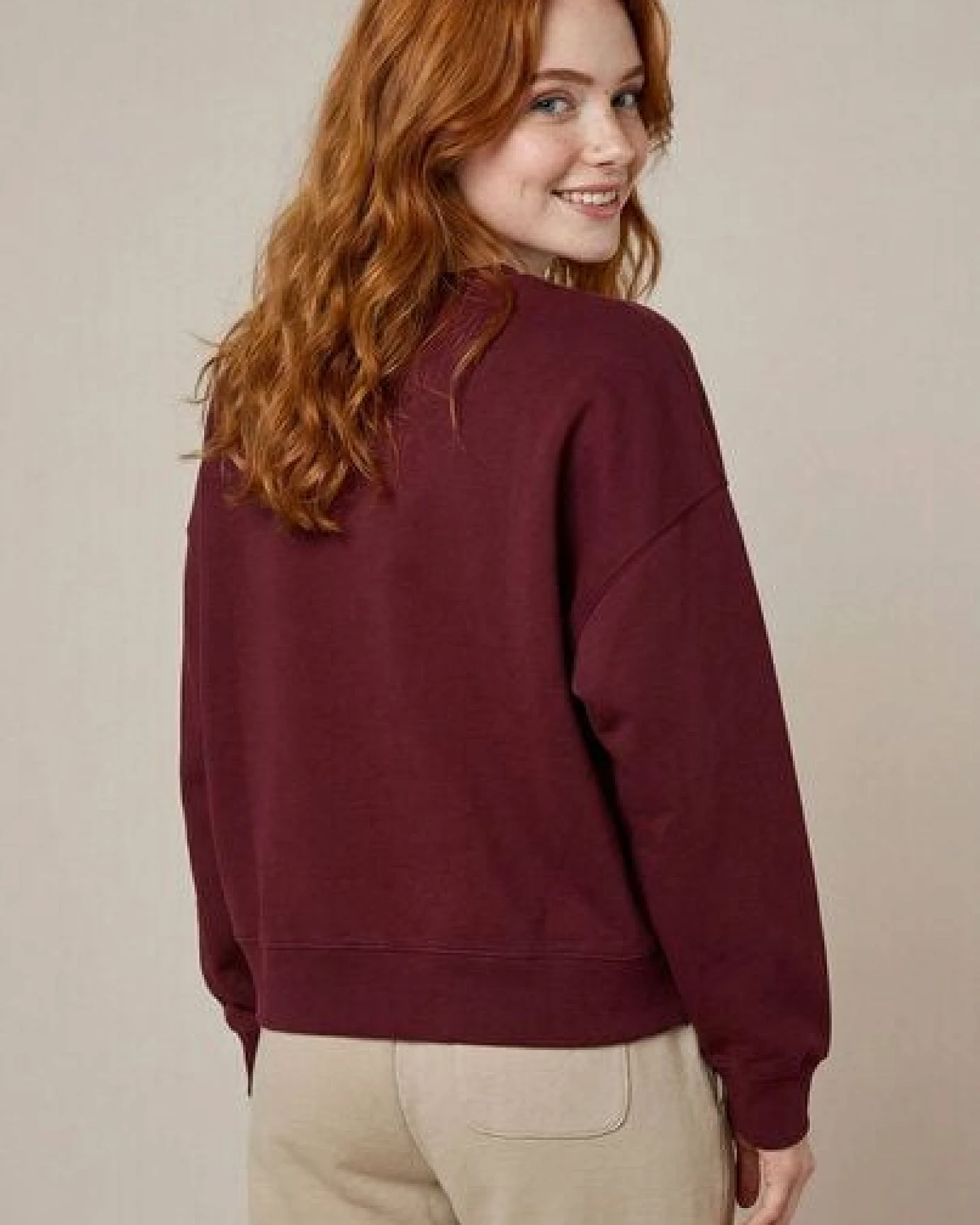 THE FACE OF ELEMENTS HUMANITÈ - RELAXED BOXY FIT SWEATSHIRT AUS 100% BIO-BAUMWOLLE – Ansicht 2