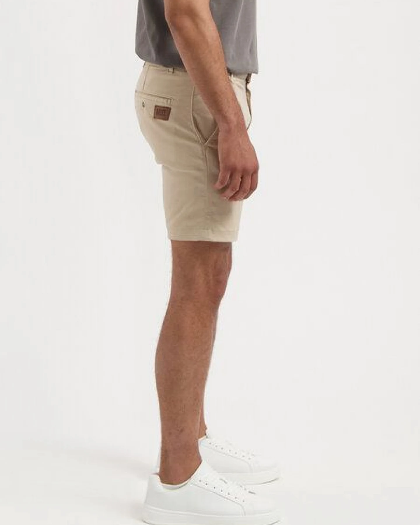 MUD Jeans Herren Jeans "Andy Short - Sand" – Ansicht 3