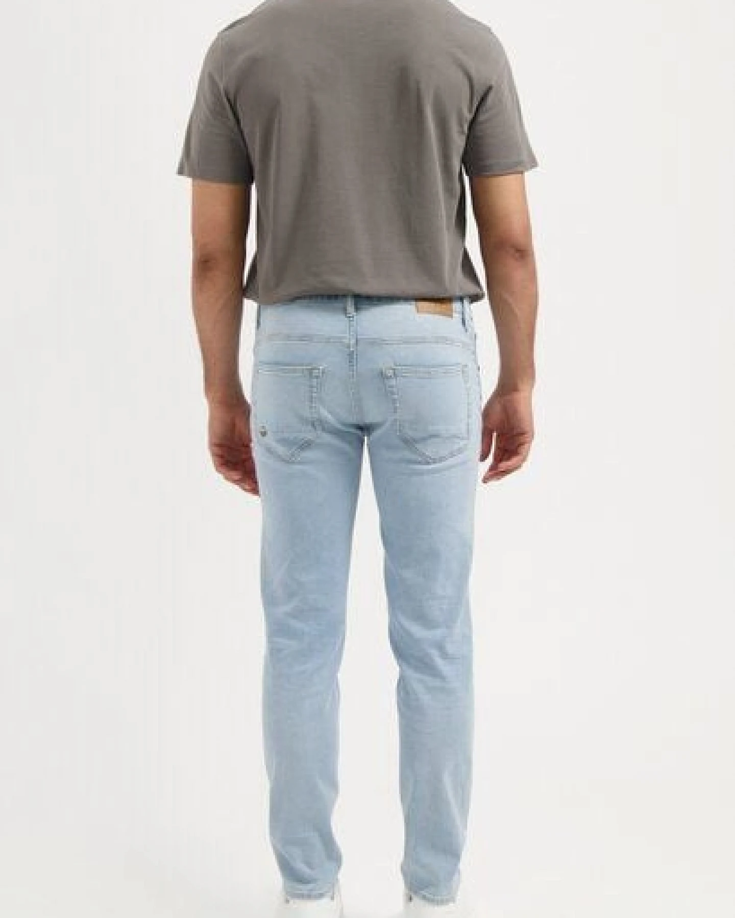 MUD Jeans Herren Jeans "Bryce Mid Straight - Light Aged" – Ansicht 3