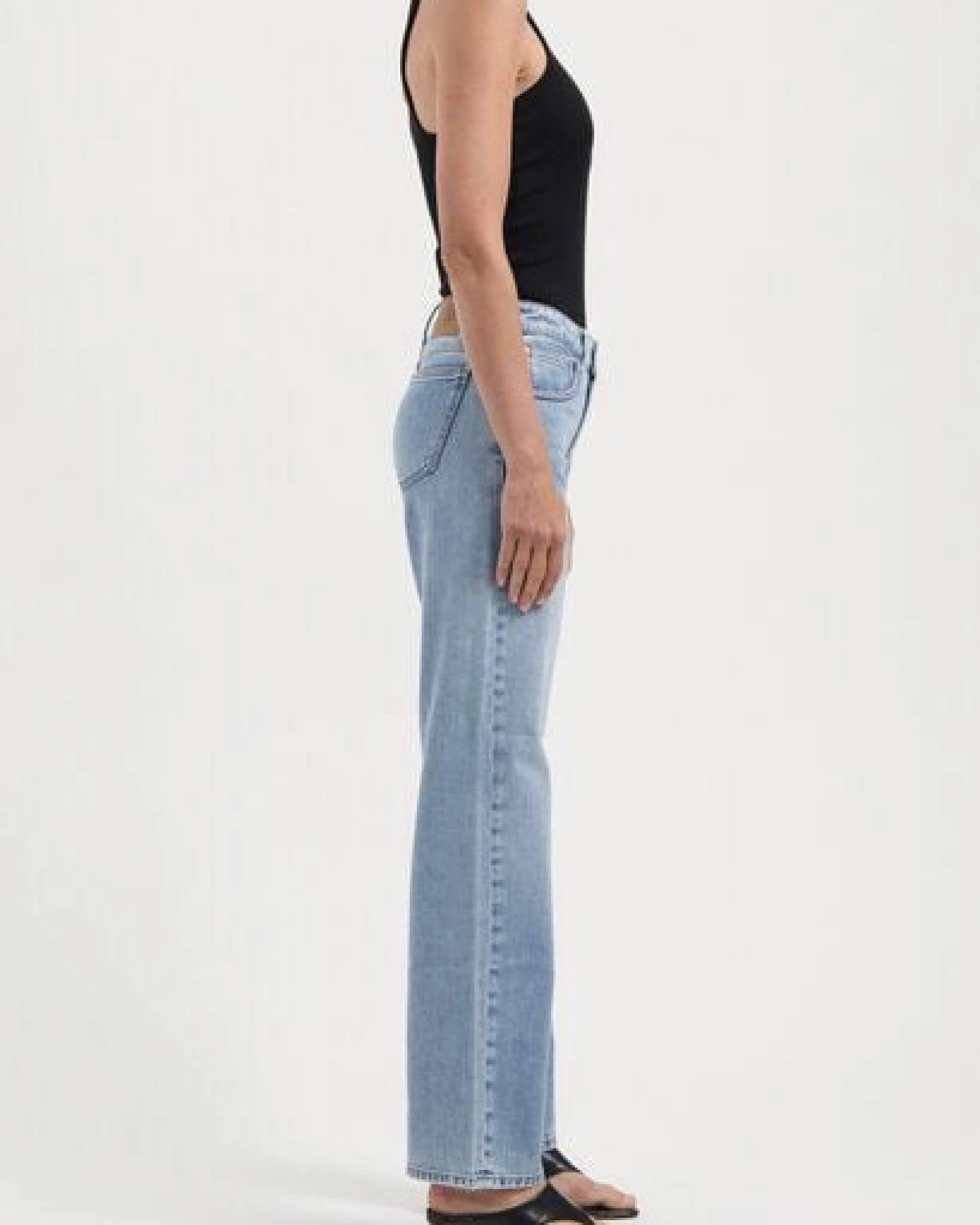 MUD Jeans Damen Jeans "Carry Mid Straight - Light Stone Vintage" – Ansicht 2