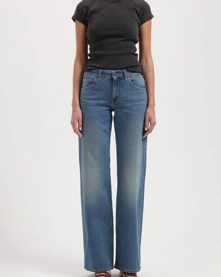 MUD Jeans Damen Jeans "Cleo Mid Loose - Earth Stone"