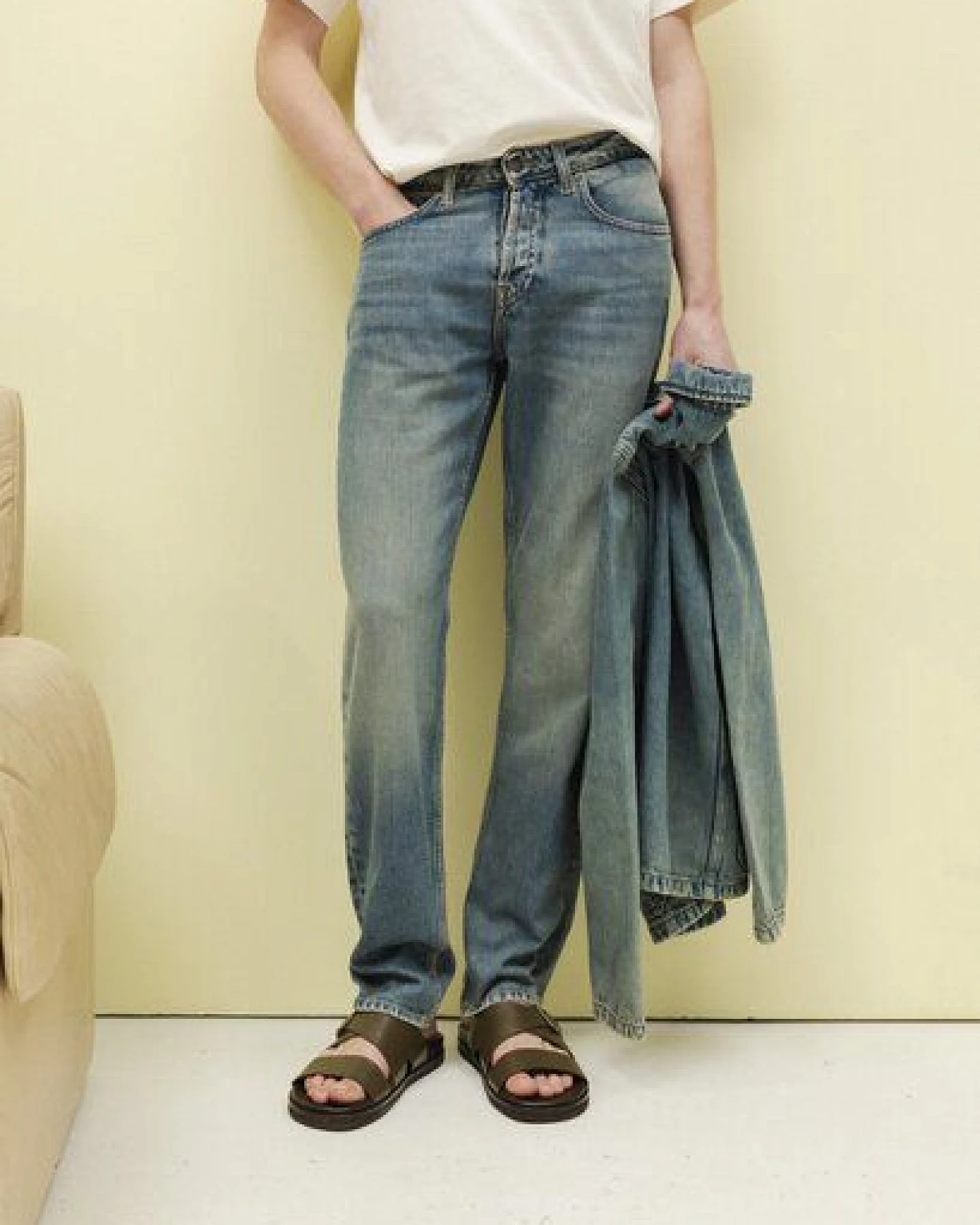 MUD Jeans Herren Jeans "Hank Mid Tapered - Earth Vintage" – Ansicht 3