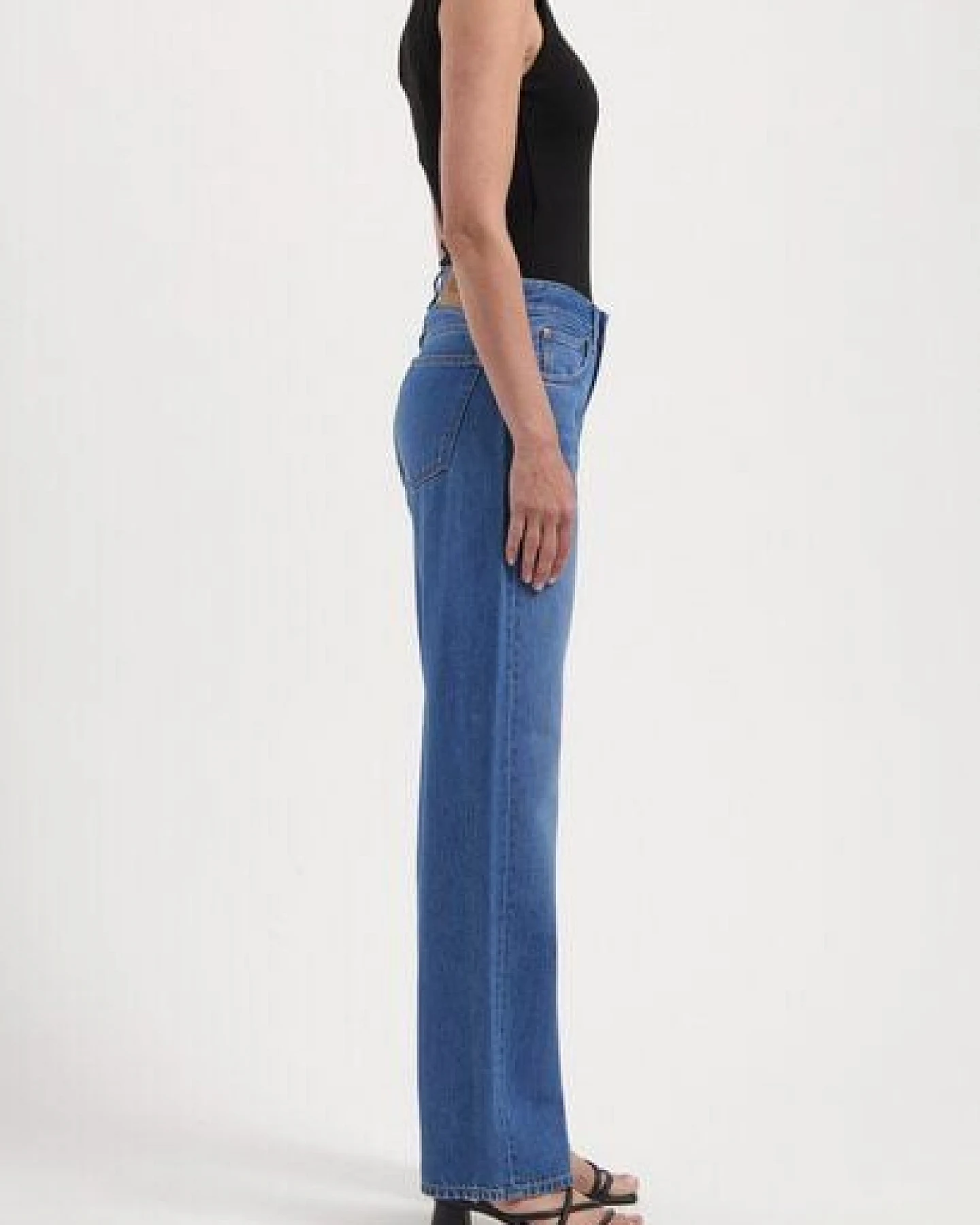 MUD Jeans Damen Jeans "Jamie Mid Loose Flow - Medium Vintage Stone" – Ansicht 2