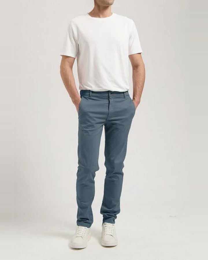 MUD Jeans Unisex Jeans "Scott Mid Tapered - Slate Blue"