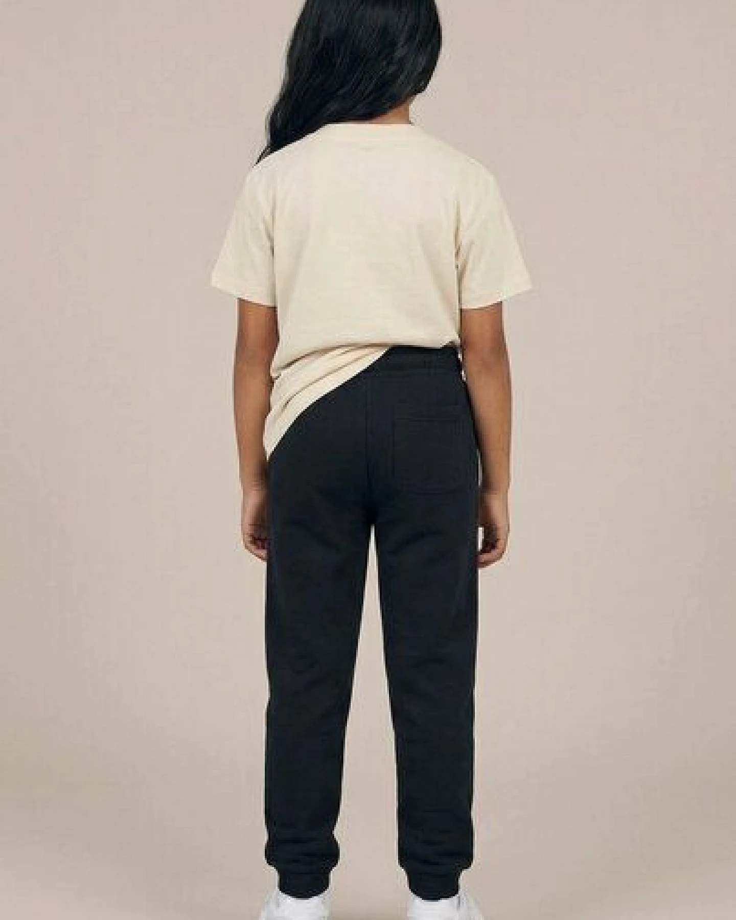 THE FACE OF ELEMENTS ESSENTIAL - RELAXED FIT KIDS SWEATPANT AUS 100% BIO-BAUMWOLLE – Ansicht 2
