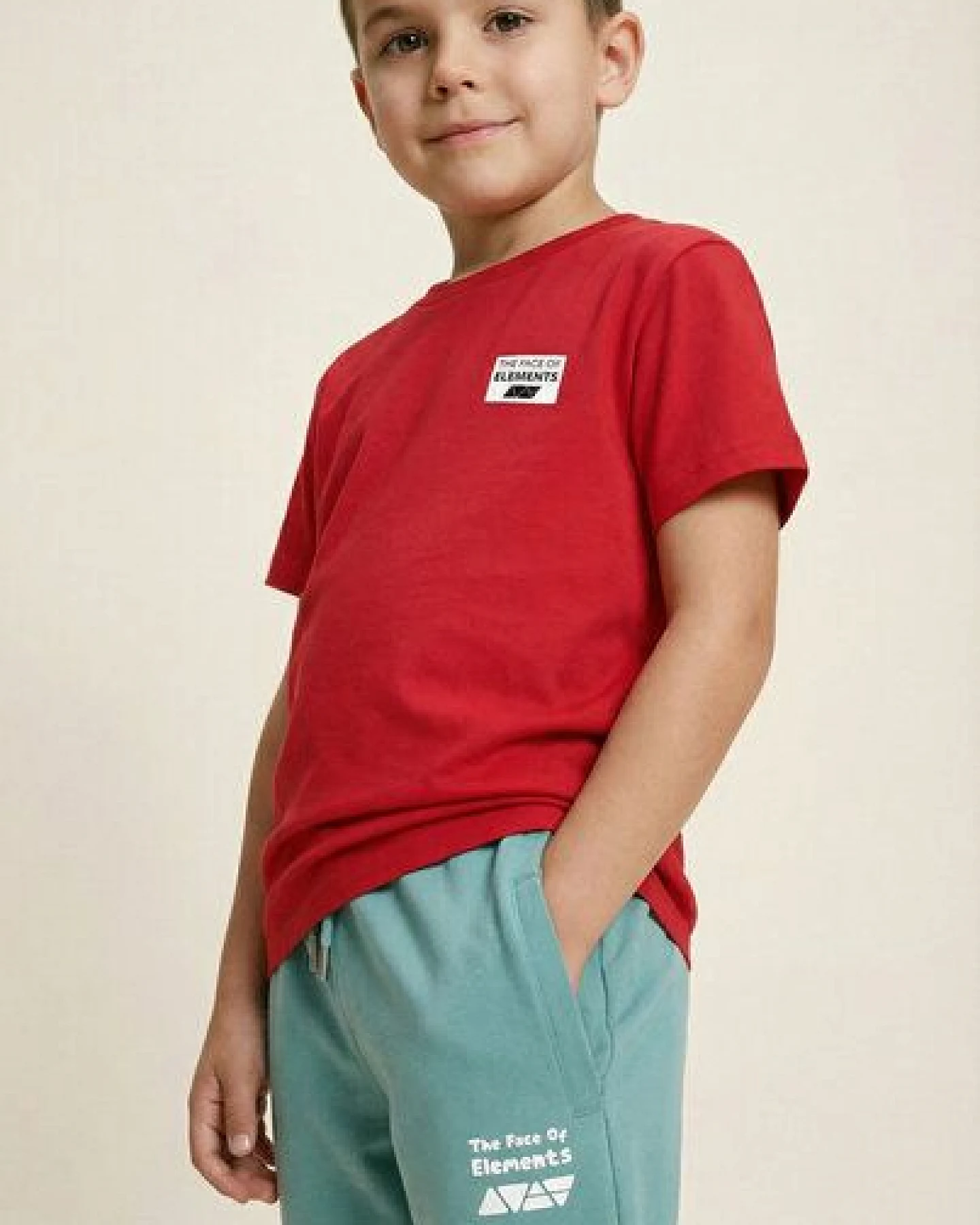 THE FACE OF ELEMENTS COLOR RUSH - RELAXED FIT KIDS T-SHIRT AUS 100% BIO-BAUMWOLLE – Ansicht 3