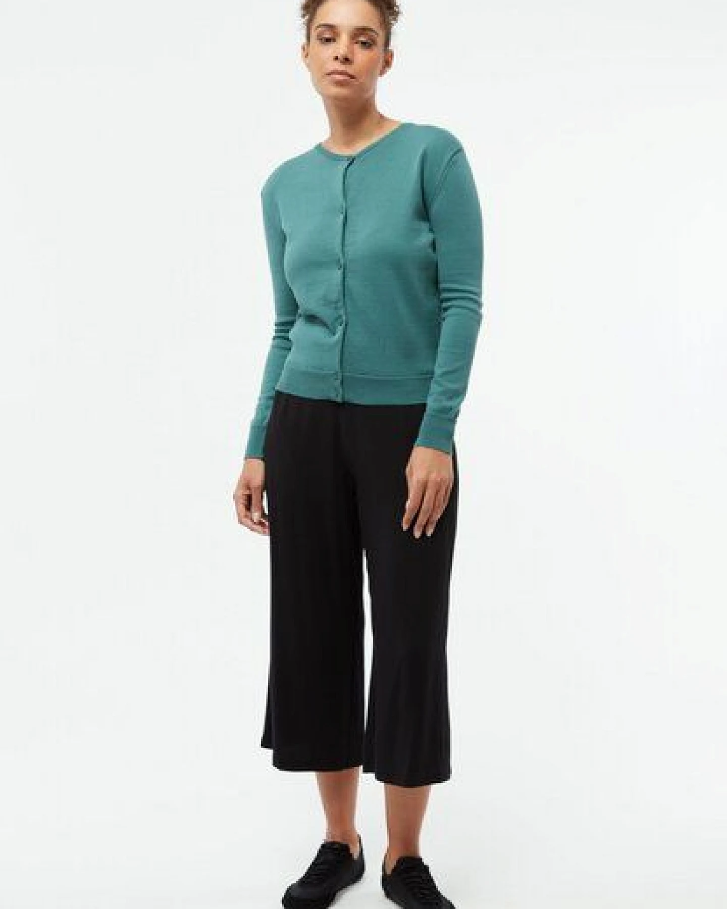 Givn Berlin Strickjacke GBPOPPY aus Bio-Baumwolle – Ansicht 2