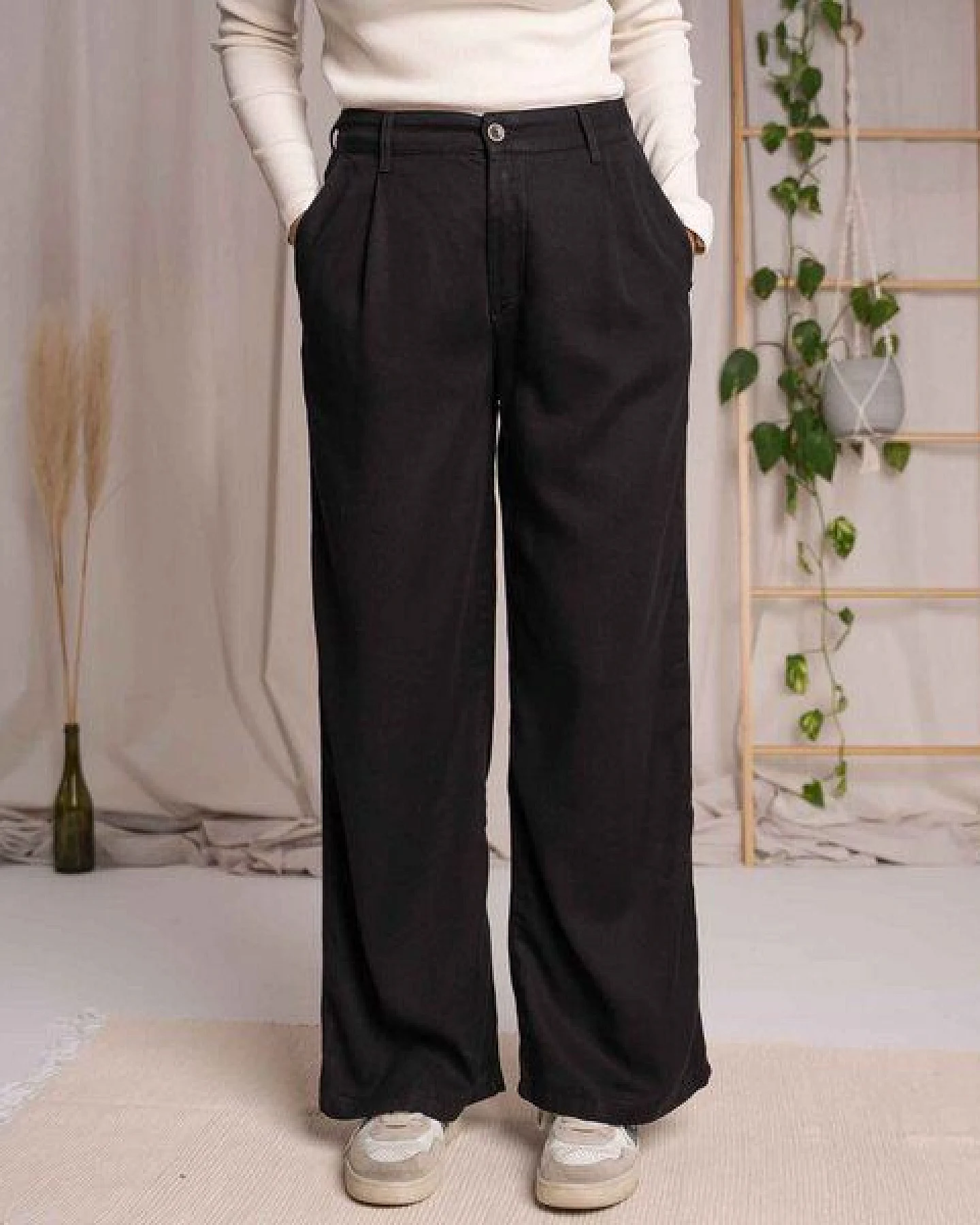 Vresh Clothing Vilissa - Wide-Leg Hose aus TENCEL (TM) Lyocell – Ansicht 4