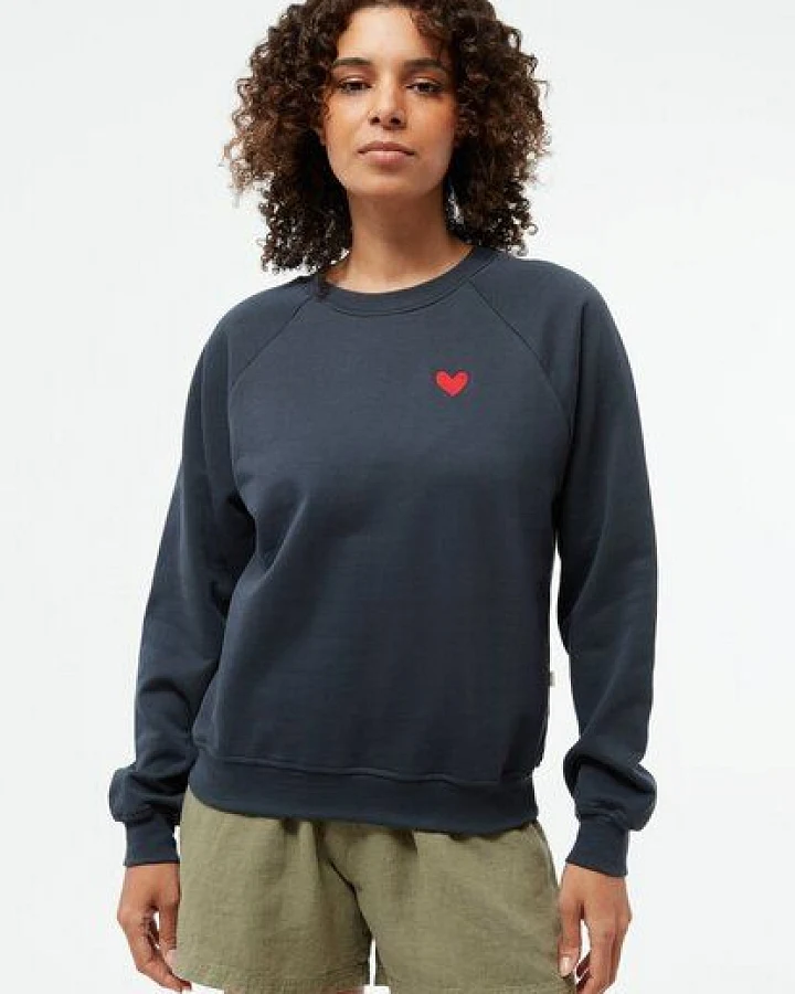Givn Berlin Sweater GBYARA (Heart) aus Bio-Baumwolle mit Stickerei