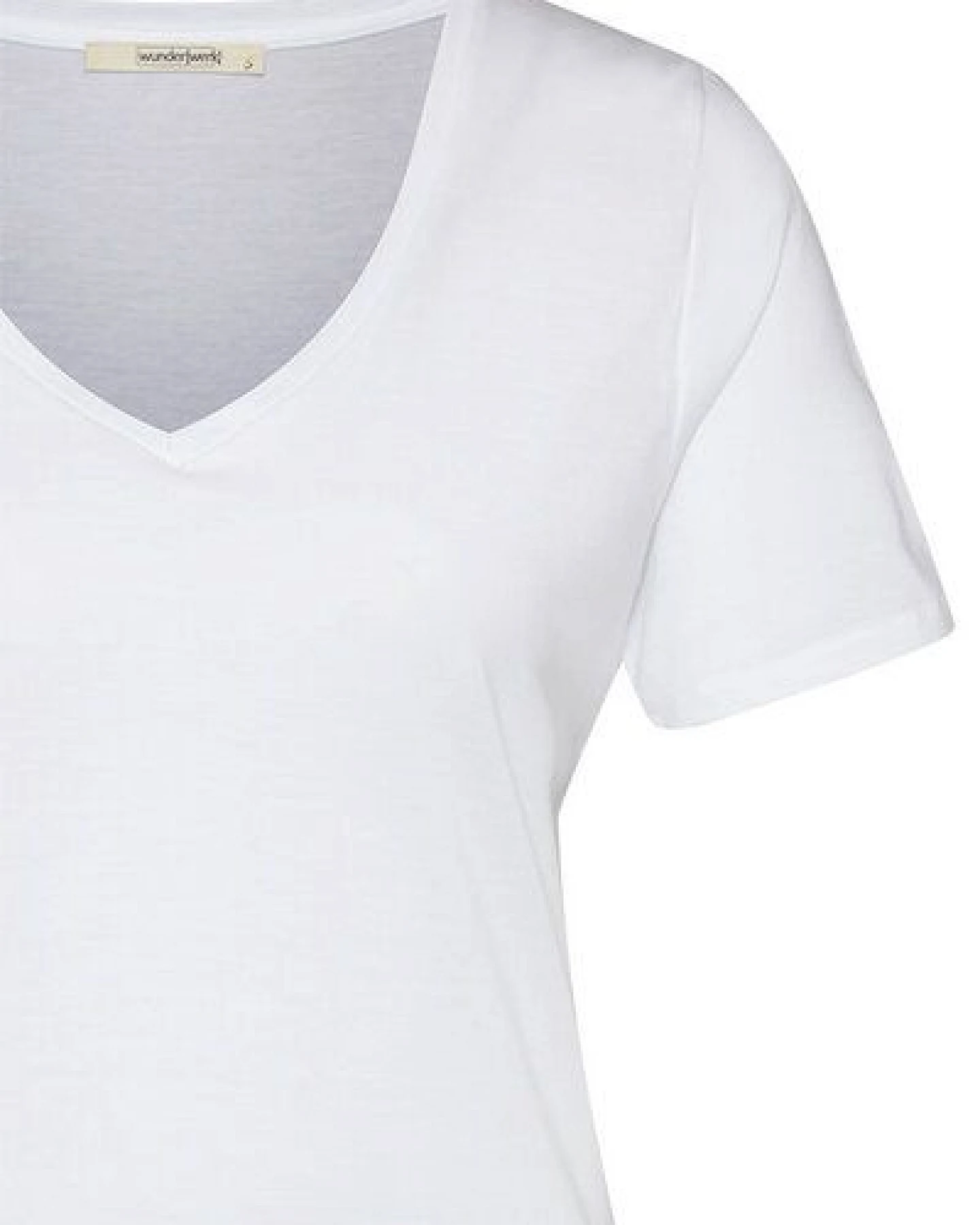 Wunderwerk Damen T-Shirt, V-Auschnitt, aus Biobaumwolle und Modal "Metro v-neck tee" – Ansicht 4