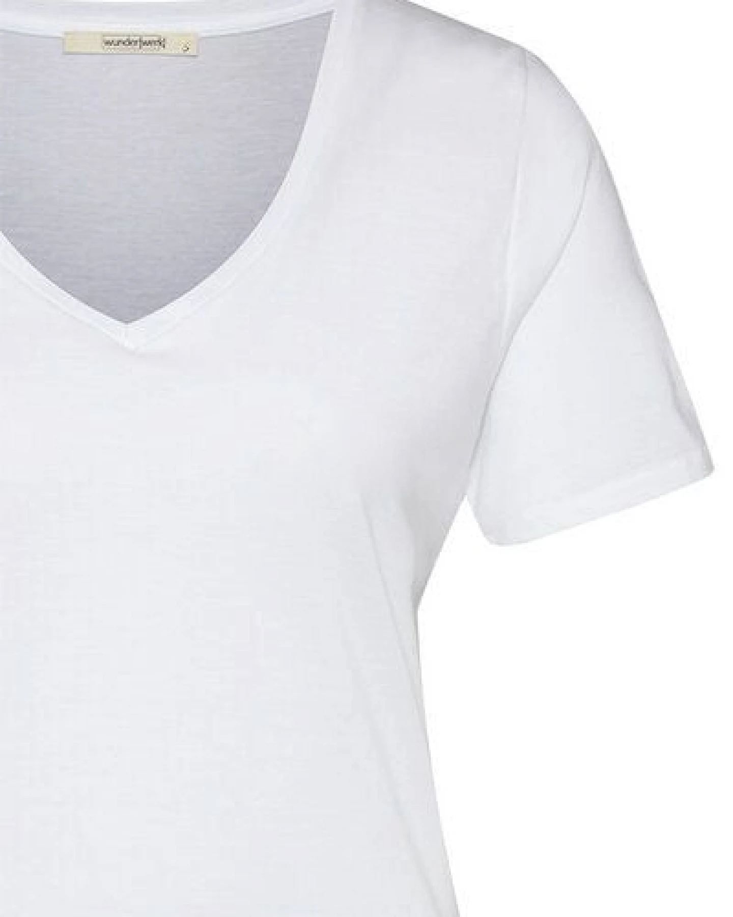 Wunderwerk Damen T-Shirt, V-Auschnitt, aus Biobaumwolle und Modal "Metro v-neck tee" – Ansicht 4