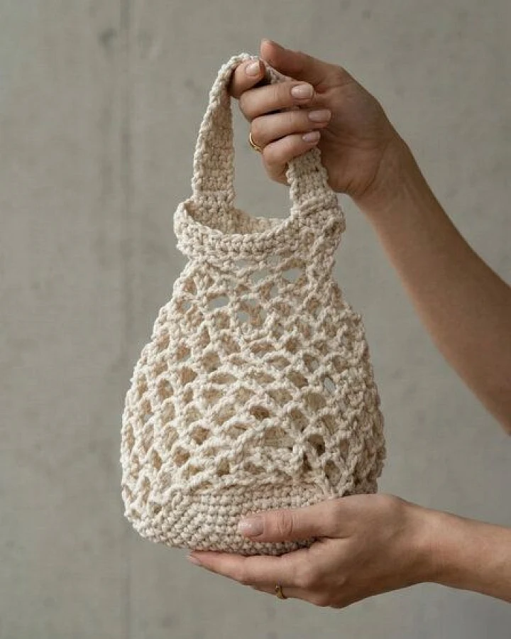 KnitToChange Handgehäkelte Netztasche aus Baumwolle – Natur