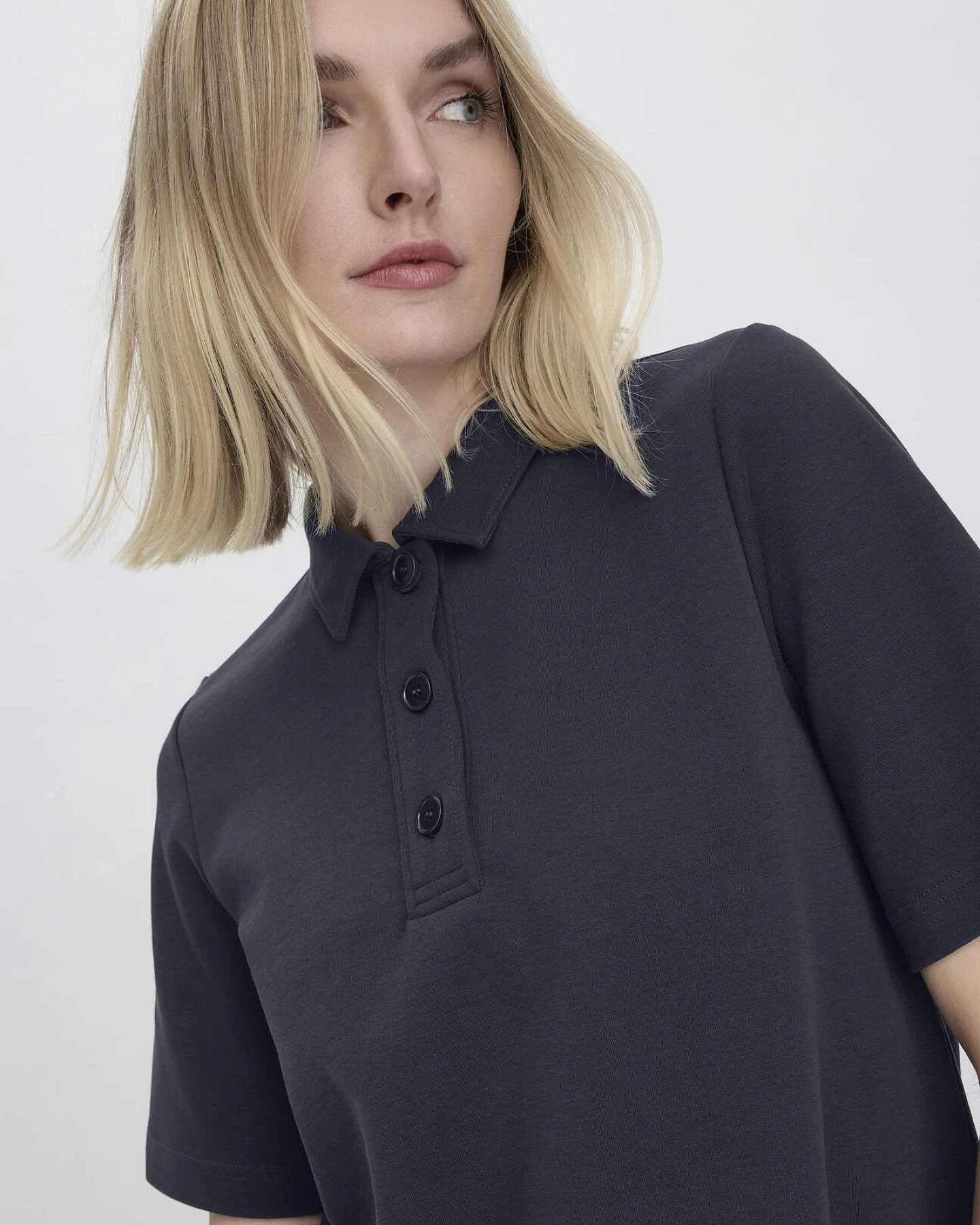 hessnatur Damen Jersey Kleid Knielang Relaxed aus Bio-Baumwolle - blau - Größe 46 – Ansicht 3