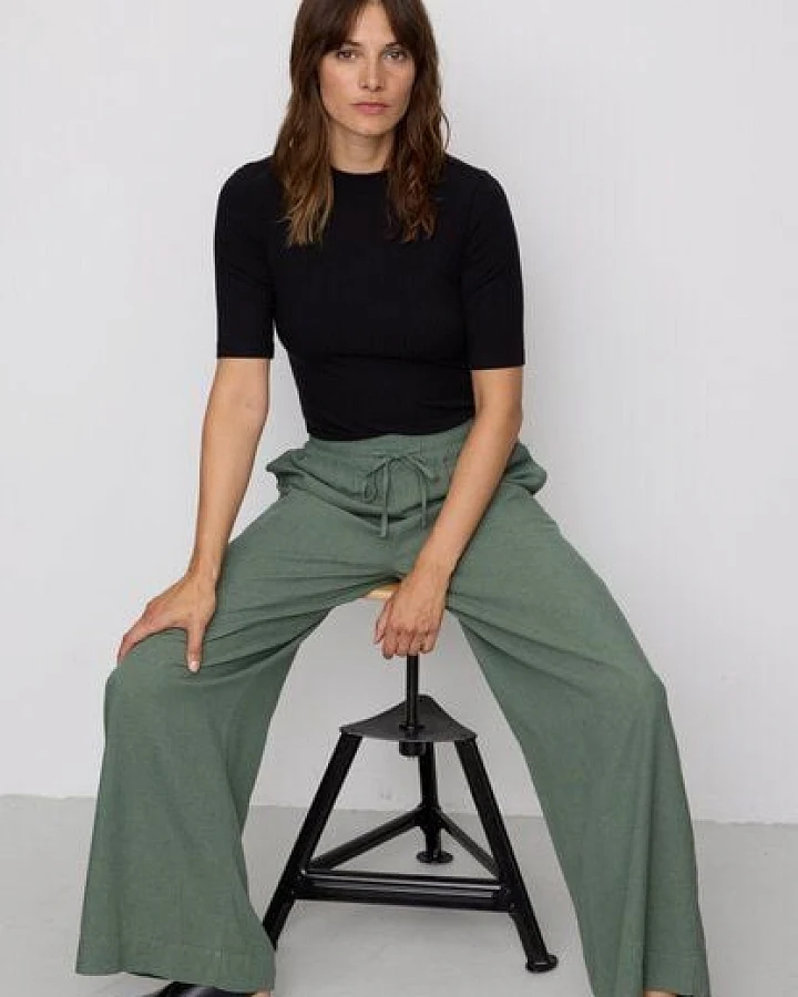 Damen Hose aus Leinen und LENZING ECOVERO Viskose Mix - ALISMA - recolution