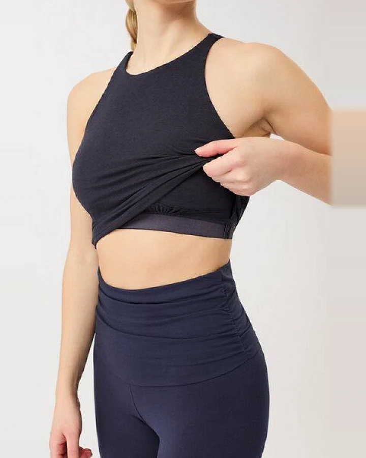 Blau